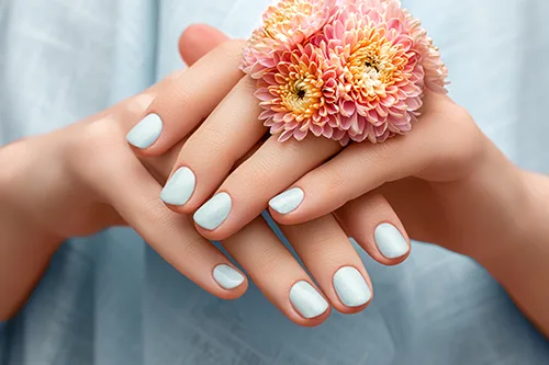 BOTANICAL MANICURE & PEDICURE