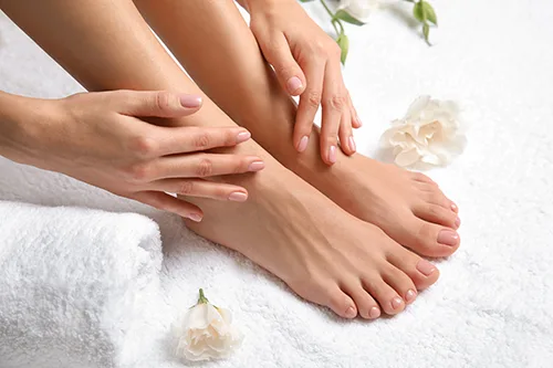 HERBAL SIGNATURE MANICURE & PEDICURE